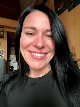 CuteNata online show from December 3, 2025, 1:10 pm