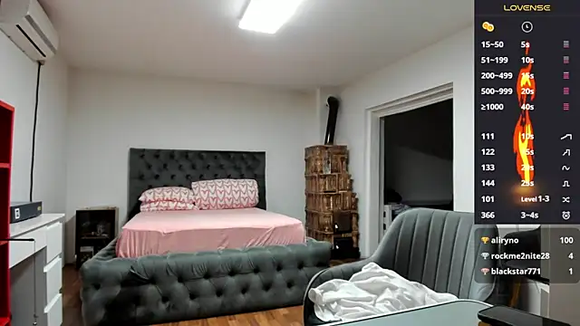 Snapshot of supermanboy94 chatting on November 10, 2025, 6:40 am supermanboy94 online show from November 10, 2025, 6:40 am