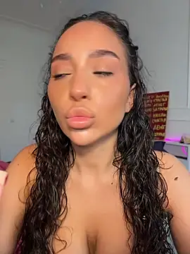 CardiSweetBaby online show from August 4, 2026, 2:32 pm