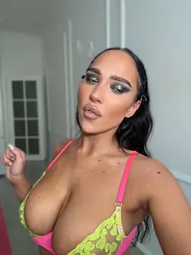 CardiSweetBaby online show from June 20, 2026, 3:50 pm