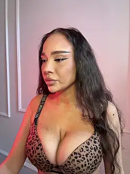 CardiSweetBaby online show from March 3, 2026, 11:39 am