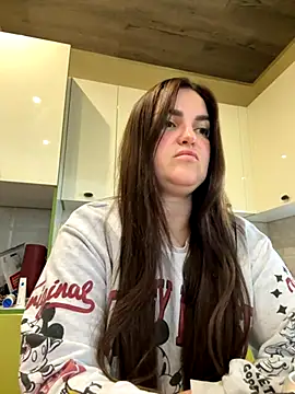 Snapshot of Karolina_llove chatting on November 1, 2025, 10:31 am Karolina llove online show from November 1, 2025, 10:31 am