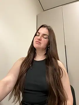 Snapshot of Karolina_llove chatting on November 28, 2025, 11:54 am Karolina llove online show from November 28, 2025, 11:54 am