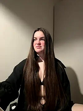 Snapshot of Karolina_llove chatting on November 30, 2025, 10:32 pm Karolina llove online show from November 30, 2025, 10:32 pm