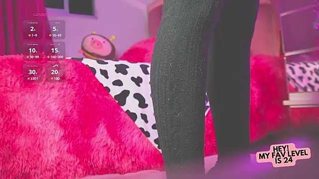 Snapshot of valerymonroe chatting on March 22, 2025, 4:03 am valerymonroe online show from March 22, 2025, 4:03 am