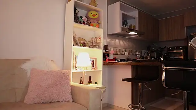 SaraParisi online show from February 20, 2026, 12:18 am