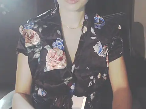 Snapshot of emma_06@xh chatting on June 30, 2026, 9:15 pm emma 06xh online show from June 30, 2026, 9:15 pm