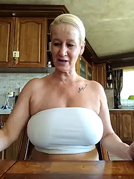 Snapshot of Lotus-blume1 chatting on September 21, 2025, 8:52 am Lotus-blume1 online show from September 21, 2025, 8:52 am