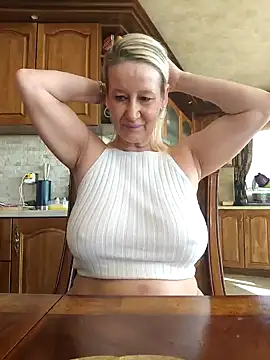 Snapshot of Lotus-blume1 chatting on November 24, 2025, 9:53 am Lotus-blume1 online show from November 24, 2025, 9:53 am