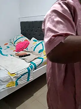 kaorysquirt online show from October 30, 2025, 10:17 pm