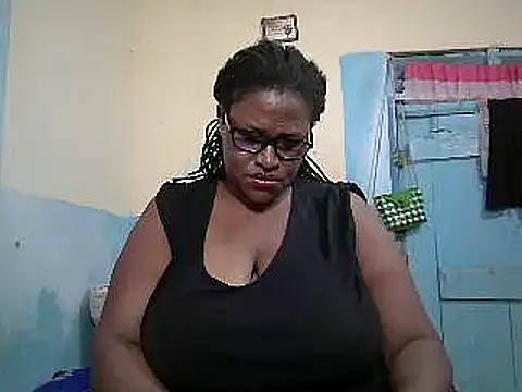 sexy bigboobss online show from February 12, 2026, 8:47 am