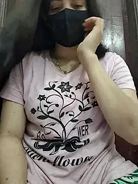Snapshot of Anjel_Sadia chatting on June 12, 2026, 3:04 am Anjel Sadia online show from June 12, 2026, 3:04 am
