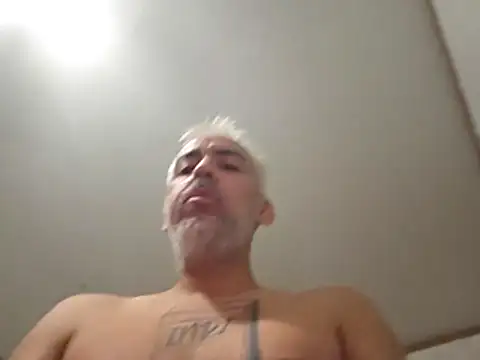Snapshot of Xoc8_ chatting on July 17, 2026, 1:47 am Xoc8 online show from July 17, 2026, 1:47 am