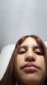 Snapshot of AnthonelaDuque chatting on November 14, 2025, 11:36 am AnthonelaDuque online show from November 14, 2025, 11:36 am