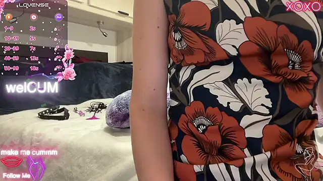 foreverkinky online show from October 21, 2025, 11:37 pm