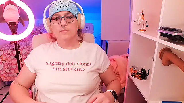 TransCayenne online show from November 11, 2025, 8:03 pm