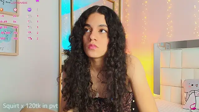 Snapshot of anahi_maite chatting on February 21, 2026, 8:33 pm anahi maite online show from February 21, 2026, 8:33 pm