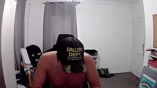 PKrisztian online show from October 7, 2025, 1:34 pm