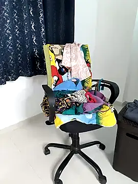 Snapshot of Selina_6 chatting on January 15, 2025, 8:58 pm Selina 6 online show from January 15, 2025, 8:58 pm