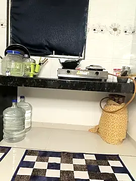 Snapshot of Selina_6 chatting on September 23, 2025, 4:14 pm Selina 6 online show from September 23, 2025, 4:14 pm