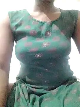 Snapshot of rituporna2004 chatting on March 21, 2025, 12:06 pm rituporna2004 online show from March 21, 2025, 12:06 pm