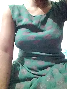 rituporna2004 online show from February 9, 2026, 1:47 am