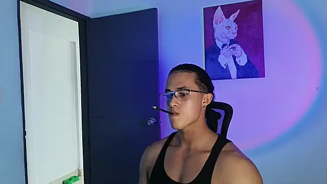 Snapshot of alejo_x3 chatting on April 6, 2026, 9:05 pm alejo x3 online show from April 6, 2026, 9:05 pm