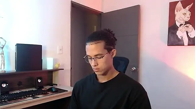 alejo x3 online show from February 15, 2025, 12:04 am