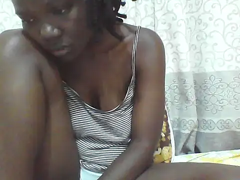 Snapshot of Ebony_Sweetcandy chatting on June 1, 2026, 11:15 pm Ebony Sweetcandy online show from June 1, 2026, 11:15 pm