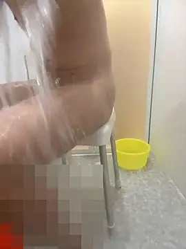 Snapshot of matu050556 chatting on February 12, 2026, 1:00 pm matu050556 online show from February 12, 2026, 1:00 pm