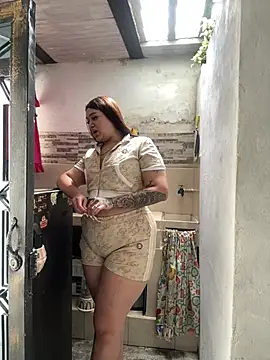 GemaGranadoss online show from February 24, 2026, 7:15 pm