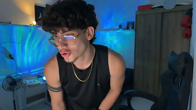 Kisan Smith online show from February 16, 2026, 3:05 am