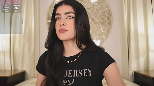 Antonellaparis  online show from February 21, 2026, 2:24 am