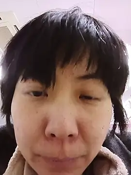 muuna9999 online show from February 4, 2026, 12:11 pm