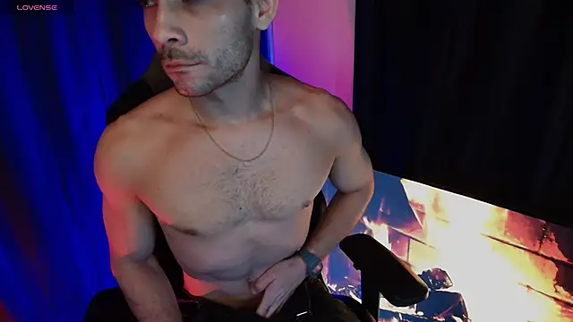 sexyboycolombi4 online show from February 8, 2026, 9:18 am