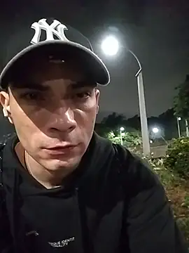 Snapshot of sexyboycolombi4 chatting on December 2, 2025, 9:55 am sexyboycolombi4 online show from December 2, 2025, 9:55 am