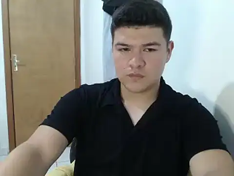 Plug Control online show from April 4, 2026, 3:46 am