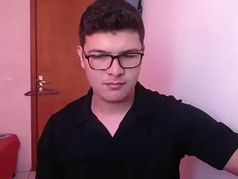 Plug Control online show from April 10, 2026, 4:36 pm