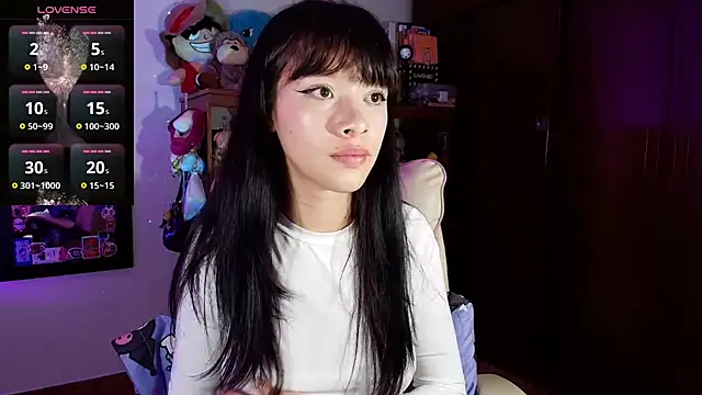 Snapshot of Marceline_0 chatting on July 10, 2026, 11:27 pm Marceline 0 online show from July 10, 2026, 11:27 pm