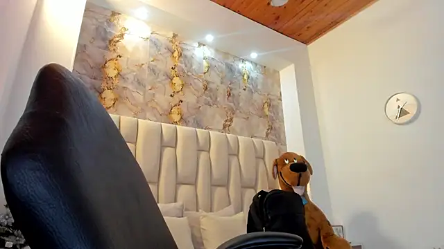 Snapshot of lia_mariana chatting on December 1, 2025, 6:42 pm lia mariana online show from December 1, 2025, 6:42 pm