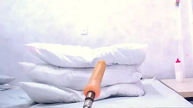 Rubidaniells online show from September 26, 2025, 11:50 am