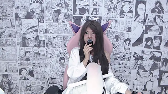 Snapshot of Miahparker chatting on December 17, 2025, 4:06 am Miahparker online show from December 17, 2025, 4:06 am