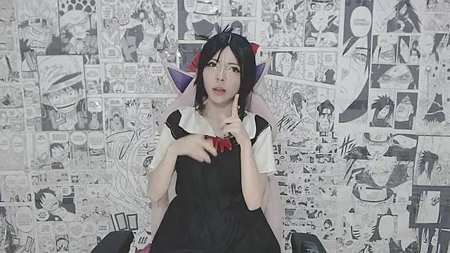 Miahparker online show from November 6, 2025, 8:40 am