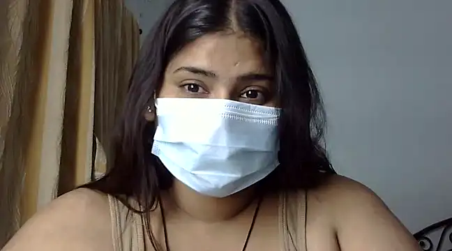 cutelady65 online show from March 9, 2025, 4:33 pm