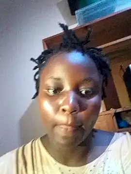 sweetcandy 22y online show from December 11, 2024, 9:45 pm