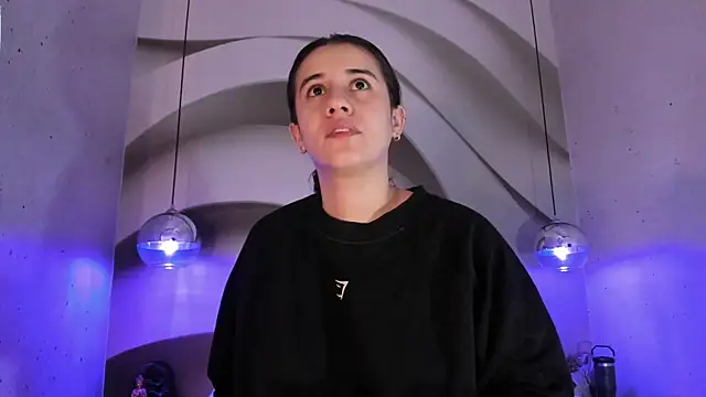 LanaHerondale online show from March 20, 2025, 8:42 am