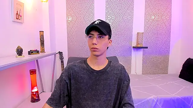 Snapshot of Nikolay_Gregori chatting on December 4, 2025, 4:22 am Nikolay Gregori online show from December 4, 2025, 4:22 am