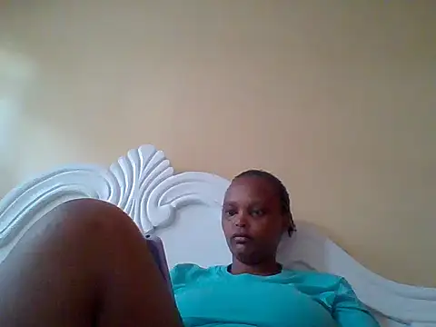 Sexxy-Shie online show from October 6, 2025, 6:03 am