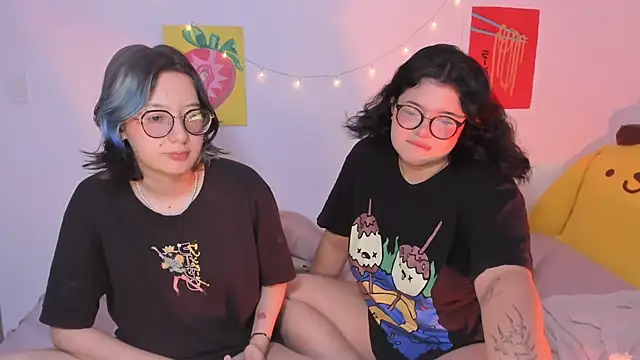 Snapshot of Gaby_Danna chatting on October 3, 2025, 12:36 am Gaby Danna online show from October 3, 2025, 12:36 am