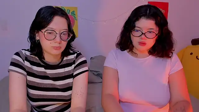 Snapshot of Gaby_Danna chatting on December 2, 2025, 12:00 am Gaby Danna online show from December 2, 2025, 12:00 am